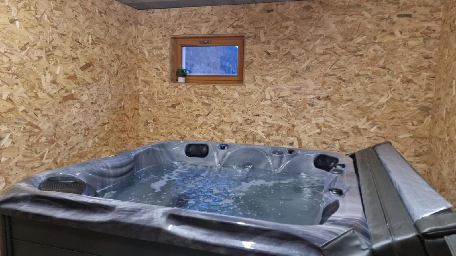 הוילה בוסאנג Les Randogodilleurs Avec Jacuzzi A 2Kms Des Pistes Et 350M Du Theatre Du Peuple ! מראה חיצוני תמונה
